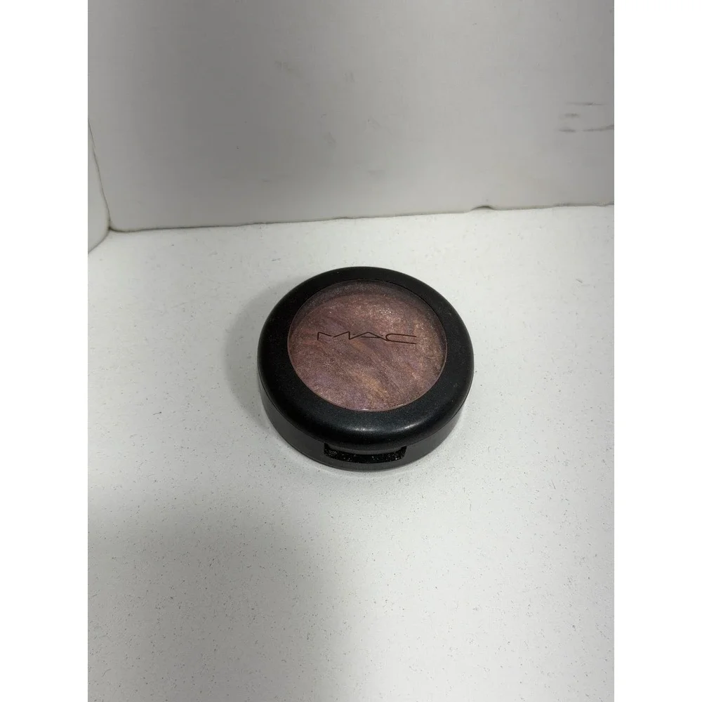 MAC Mineralize Eye Shadow Mercurial Metallic Marbled Plum Copper 0.07oz see pict